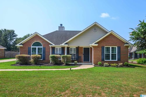 114 Horseshoe Cir, Alabaster, AL, 35007-8558 | Card Image