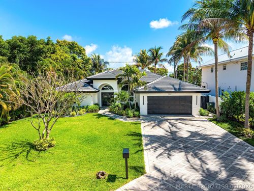 1132 Ne 3rd Ave, Boca Raton, FL, 33432-2804 | Card Image