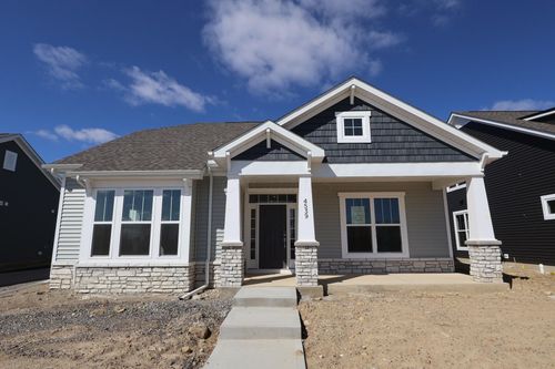 4539 Corsican Loop E, Hilliard, OH, 43026-9879 | Card Image