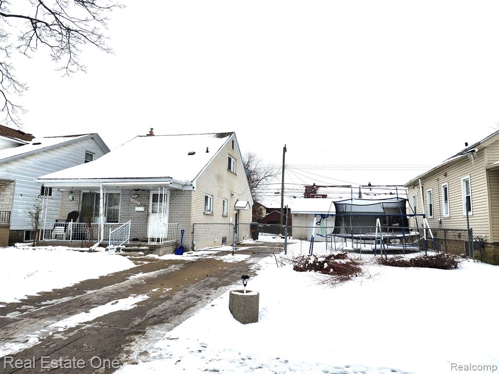 Barclay St, Dearborn, MI 48126