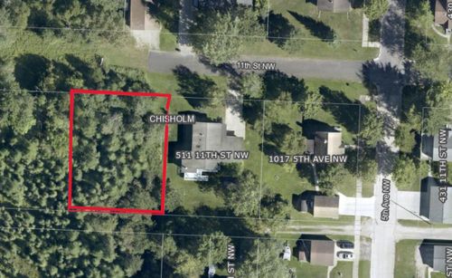 5 11th St Nw, Chisholm, MN, 55719 | Card Image