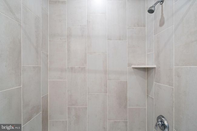 13-302 - 23640 Bolton Crescent Ter, Condo with 2 bedrooms, 2 bathrooms and null parking in ASHBURN VA | Image 23
