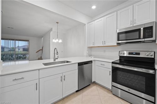 2878 Blossom Way, NAPLES, FL, 34120-5686 | Card Image