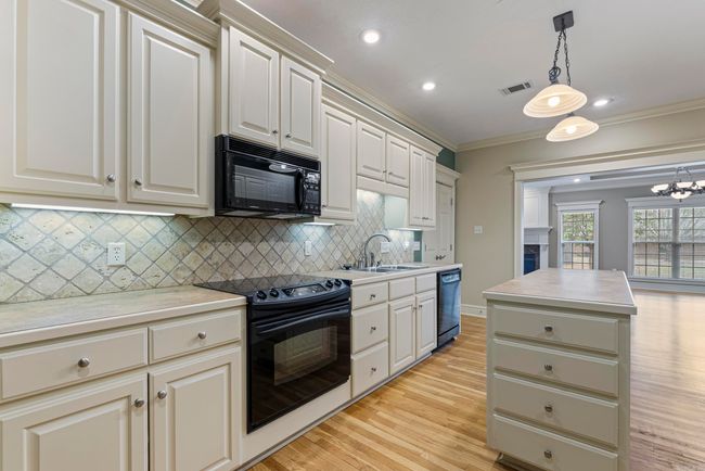 APT-1 - 4655 Palm Spgs, Home with 3 bedrooms, 3 bathrooms and null parking in Conway AR | Image 20