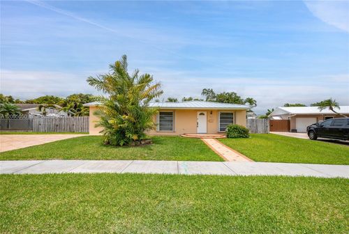 9411 Sw 185th Ter, Cutler Bay, FL, 33157-7041 | Card Image