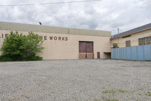 120 Graham St, South Zanesville, OH, 43701-3100 | Card Image