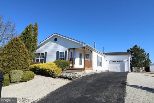 9 Interlaken Ave, STAFFORD TOWNSHIP, NJ, 08050-6013 | Card Image