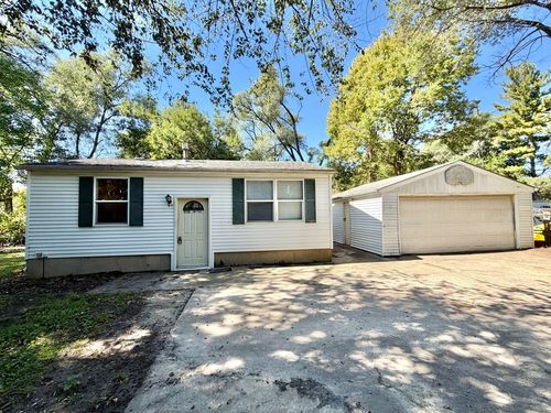 9728 Smythe Ave, Machesney Park, IL, 61115-1669 | Card Image