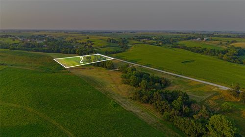 Lot 2 Hogback Brg, Earlham, IA, 50072 | Card Image