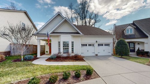 3059 Kirkland Cir, Mount Juliet, TN, 37122-8549 | Card Image