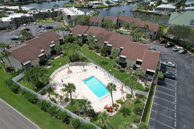 Community pool | Image 21