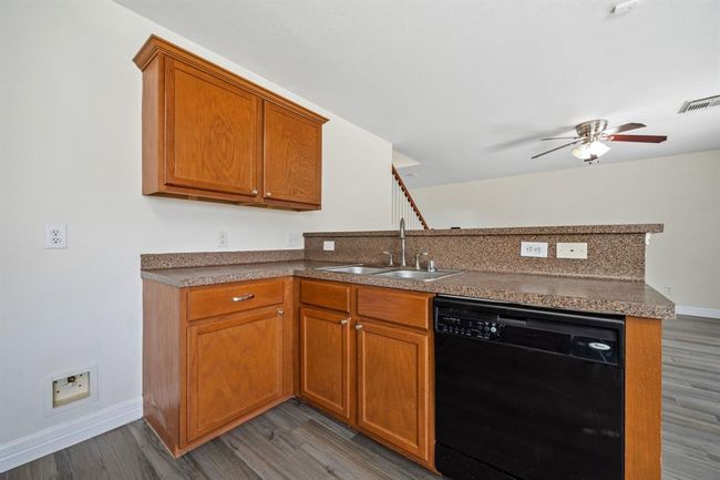 Plenty of storage and prep space for cooking at home. | Image 13