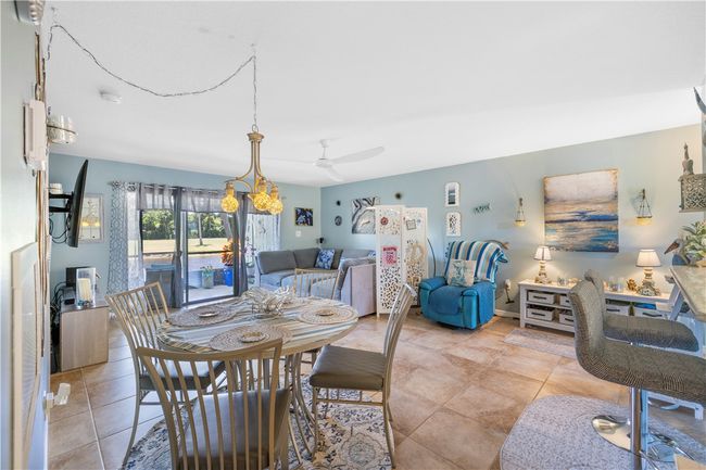 APT-1 - 5725 Pelican Pointe Dr, House attached with 2 bedrooms, 2 bathrooms and null parking in Sebastian FL | Image 8