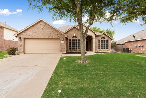 9532 Drovers View Trl, Fort Worth, TX, 76131-3128 | Card Image