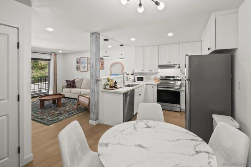 272-6780 Friars Rd, San Diego, CA, 92108-1190 | Card Image