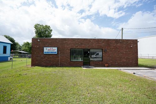 417 E Hill Ave, Valdosta, GA, 31601 | Card Image