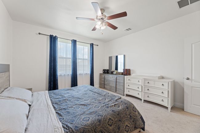 6221 Heron Dr, House other with 4 bedrooms, 3 bathrooms and null parking in Aubrey TX | Image 22