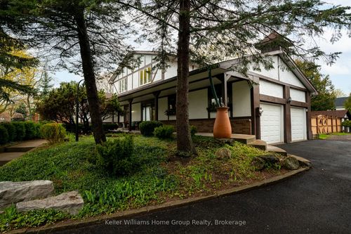 26 Orangeville St, Hillsburgh, ON, N0B1Z0 | Card Image