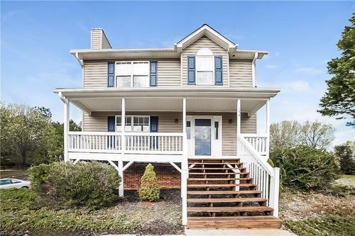 154 Twin Valley Dr, Clemmons, NC, 27012-6721 | Card Image