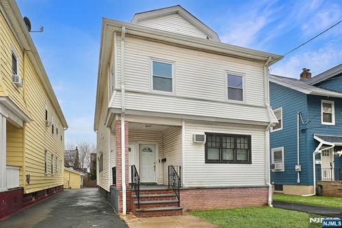 81 Berkeley Ave, Bloomfield, NJ, 07003-5701 | Card Image