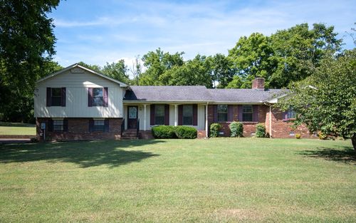 212 Mark Cir, Gallatin, TN, 37066-3006 | Card Image