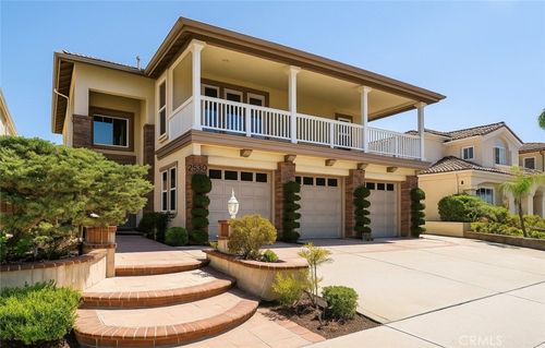 2530 Tuscany Way, Fullerton, CA, 92835-4213 | Card Image