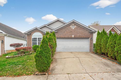 221 Old Woolen Mill Ln, Lexington, KY, 40511-7004 | Card Image