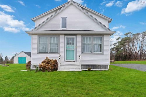 3605 Highway 1, Saint Bernard, NS, B0W3T0 | Card Image