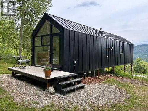 2715 Highway 3b, Rossland, BC, V0G1Y0 | Card Image
