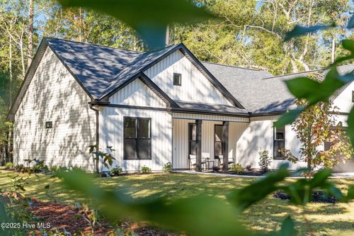 340 Persimmon Rd, Calabash, NC, 28467-6104 | Card Image