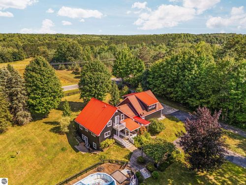 18218 Litzen Rd, Copemish, MI, 49625-9782 | Card Image
