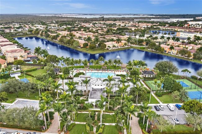 APT-209 - 11401 Nw 89 Th St, Home with 2 bedrooms, 3 bathrooms and null parking in Doral FL | Image 37
