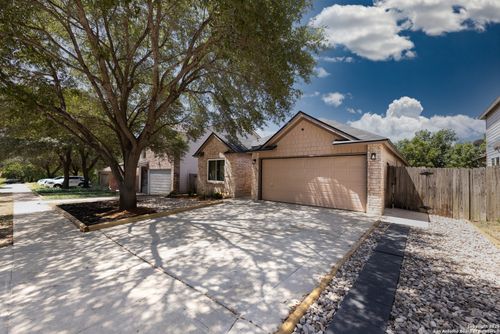 15522 Flowing Spg, San Antonio, TX, 78247-2713 | Card Image