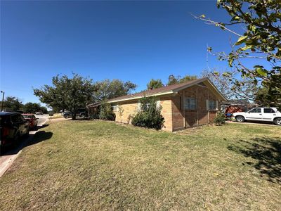 2 - 950 Piedmont Drive, Home with 4 bedrooms, 3 bathrooms and null parking in Abilene TX | Image 2