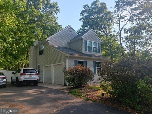 5 Megan Dr, Millville, NJ, 08332-5113 | Card Image
