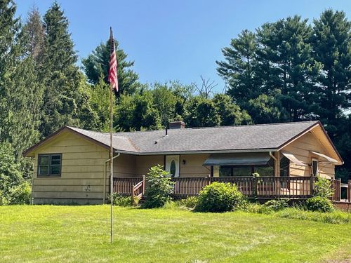 100 Sokol Rd, Somers, CT, 06071-1527 | Card Image