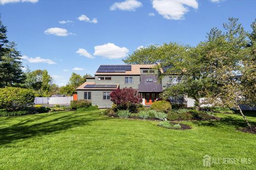 2 Hilltown Ct, Plainsboro, NJ, 08536-3138 | Card Image