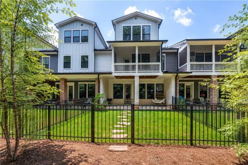 945 Kenway Ave, Roswell, GA, 30076-8511 | Card Image