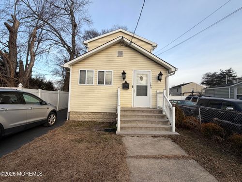 164 Ocean Avenue, Middletown, NJ, 07748 | Card Image
