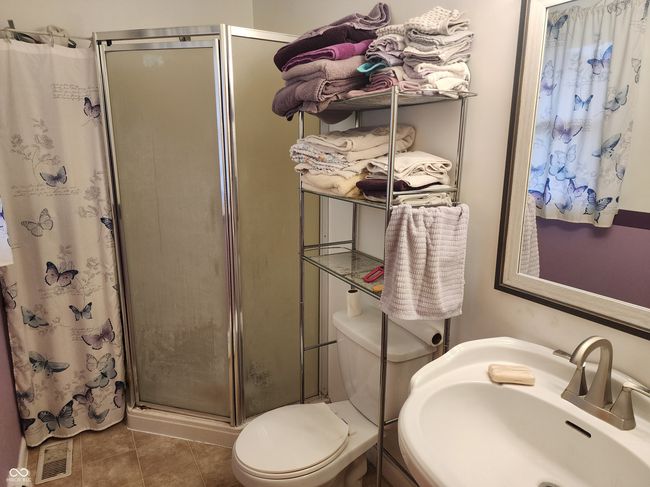 928 S Walnut St, House other with 3 bedrooms, 2 bathrooms and null parking in Seymour IN | Image 13