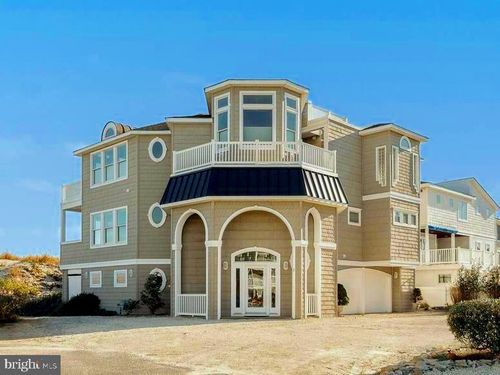 2 N 2nd St, Surf City, NJ, 08008-4911 | Card Image
