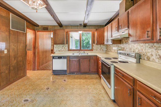 Kitchen b.jpg | Image 17