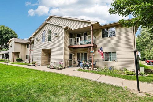 347-347 Starkweather Drive, Beaver Dam, WI, 53916 | Card Image