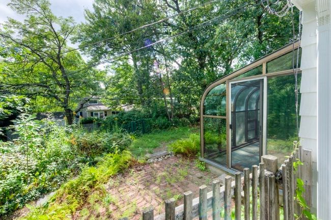 16 Saxon Rd, House other with 3 bedrooms, 2 bathrooms and 3 parking in Worcester MA | Image 4