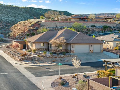 1907 N Creek Side Ct, Washington, UT, 84780 | Card Image