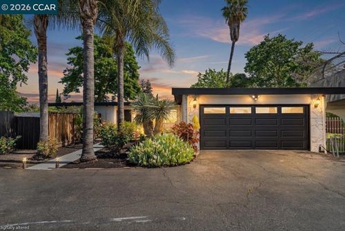 1735 David Ave, Concord, CA, 94518-3417 | Card Image