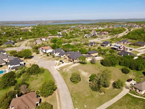 2617 Whispering Oaks Cv, Cedar Hill, TX, 75104-4557 | Card Image