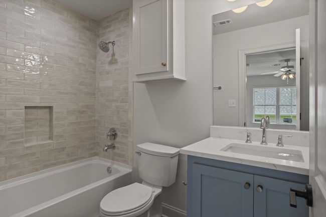 Bathroom 2 | Image 27