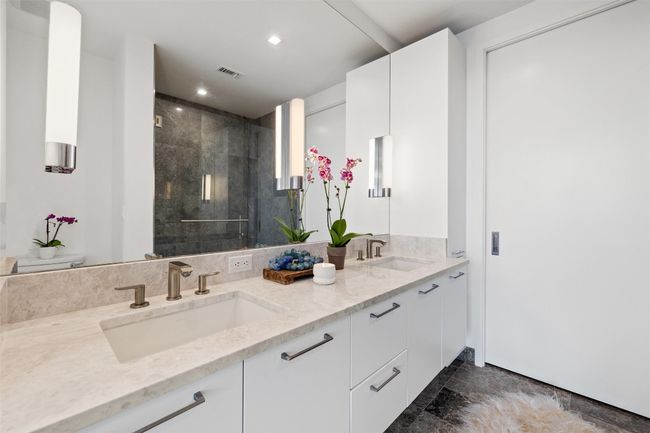 APT-2202 - 501 West Ave, Condo with 1 bedrooms, 2 bathrooms and null parking in Austin TX | Image 19