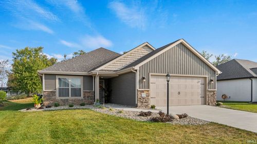 10353 Buckshire Ct, New Haven, IN, 46774-7408 | Card Image